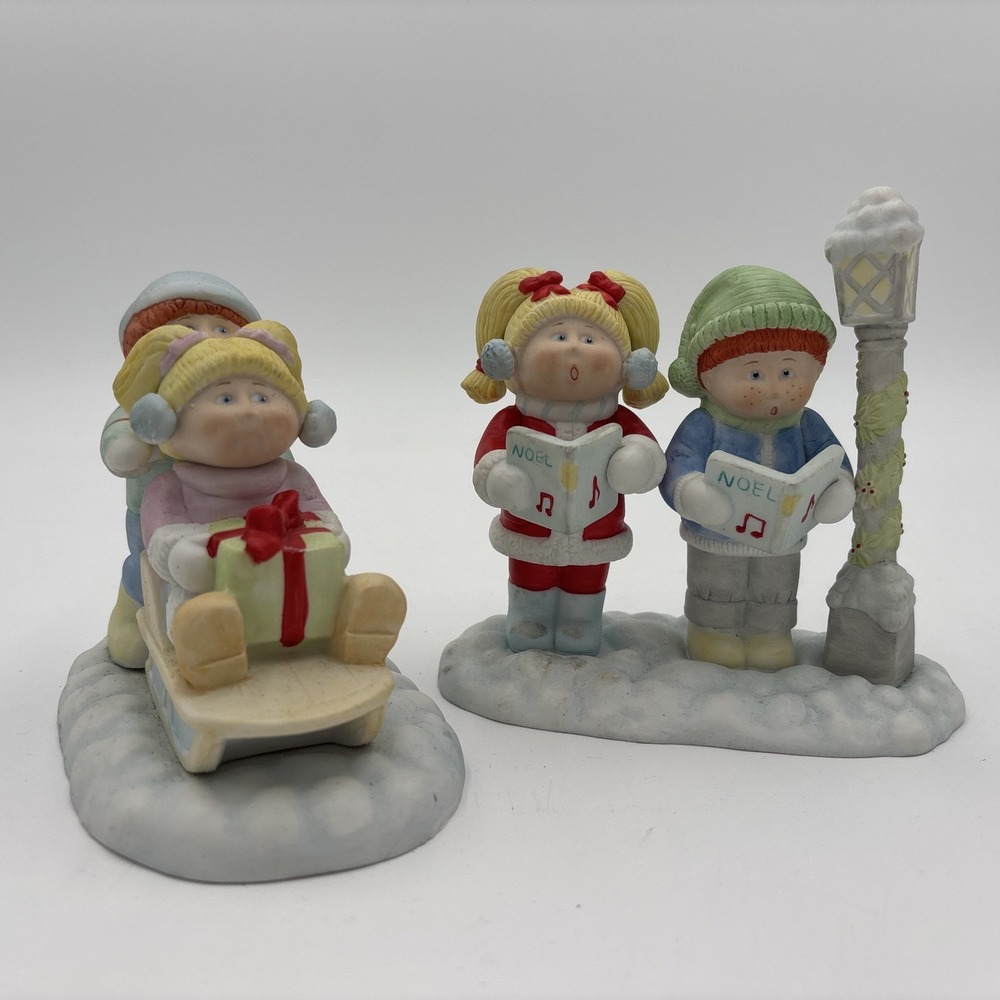 1984 Cabbage Patch‎ Kids Noel & Kids Sledding Figurine Set